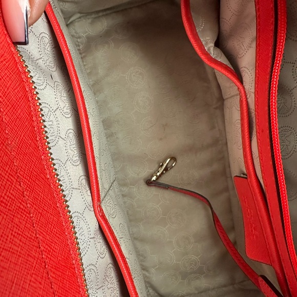 Michael Kors Selma Saffiano Satchel - Picture 11 of 11